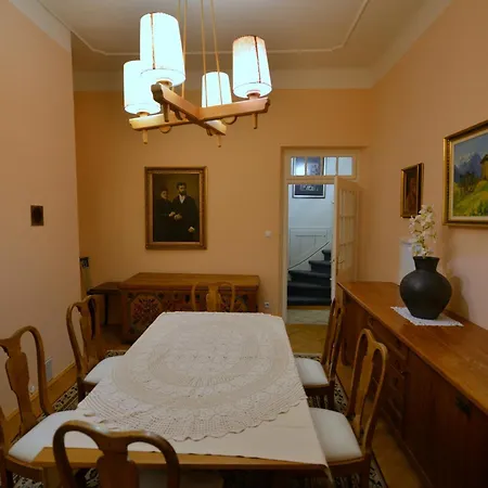 Villa Elasan *