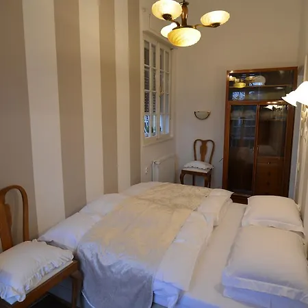 Vila Elasan Bled