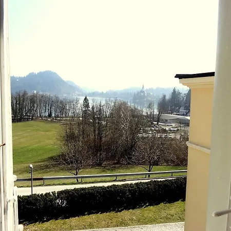 Villa Elasan *